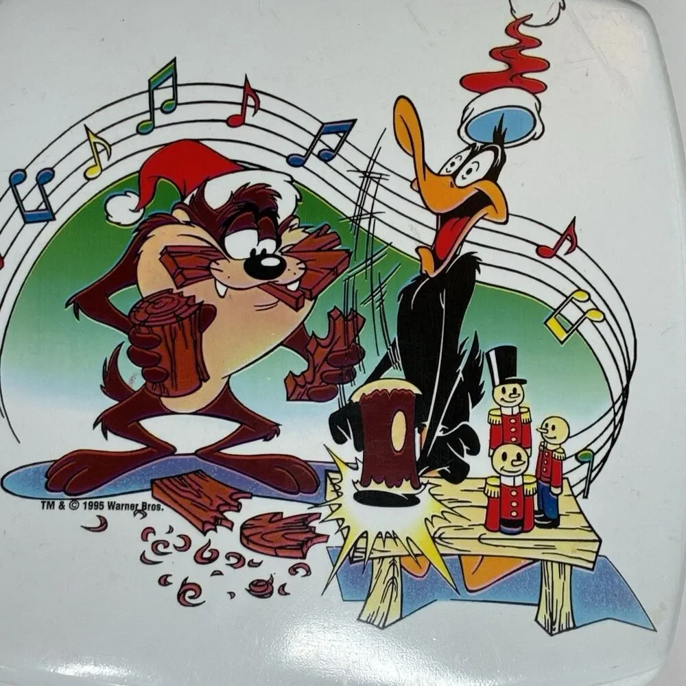 Unbranded looney tunes